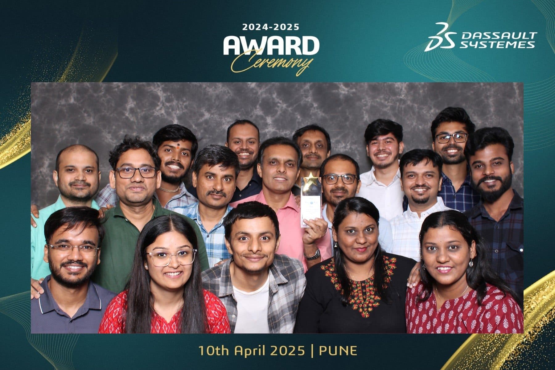 The team at the Dassault Systèmes 2024-2025 award ceremony in Pune